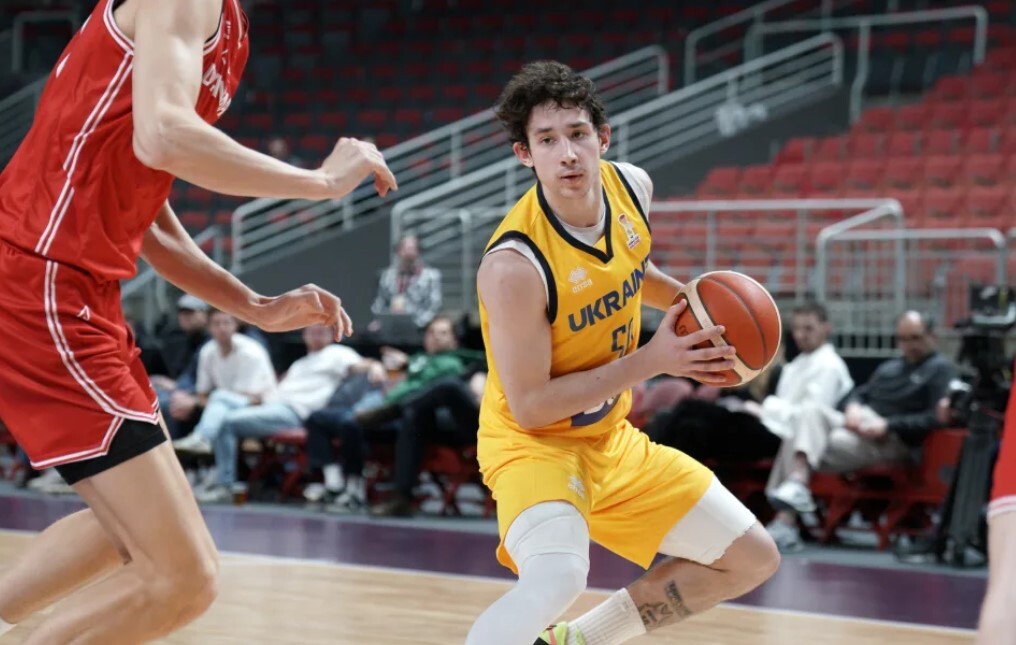 Ковляр та Бобров – в топі статистичних рейтингів старту кваліфікації на ЧС-2027